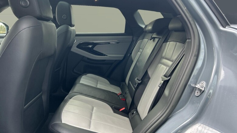 Land Rover Range Rover Evoque 1.5 P300e Evoque Edition 5dr Auto Hatchback